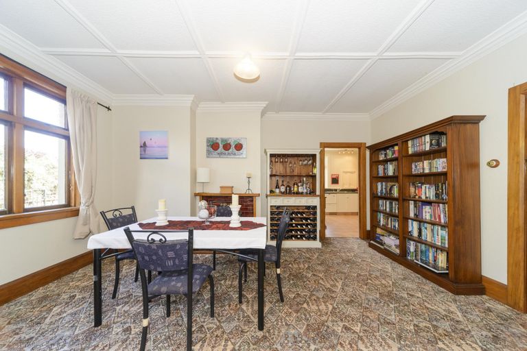 Photo of property in 8 Annandale Avenue, Takaro, Palmerston North, 4410