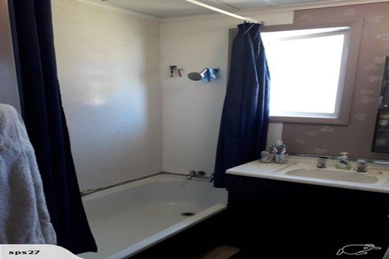 Photo of property in 12 Somerset Grove, Parkvale, Tauranga, 3112