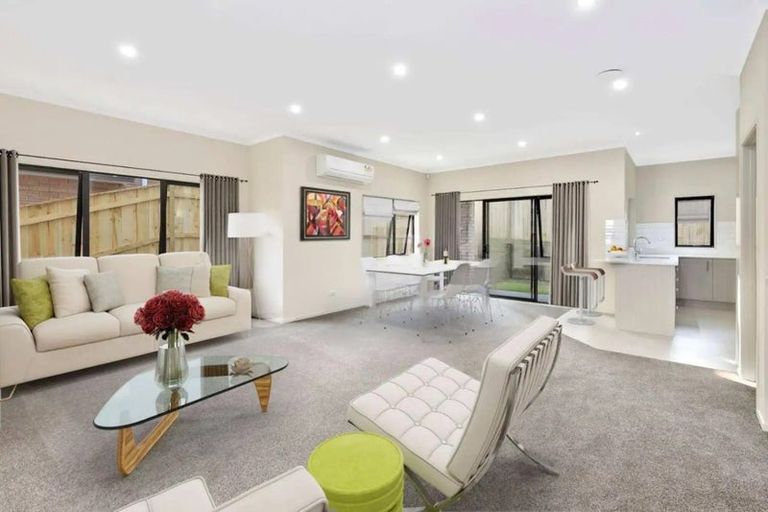 Photo of property in 5 Uruhau Close, Torbay, Auckland, 0630