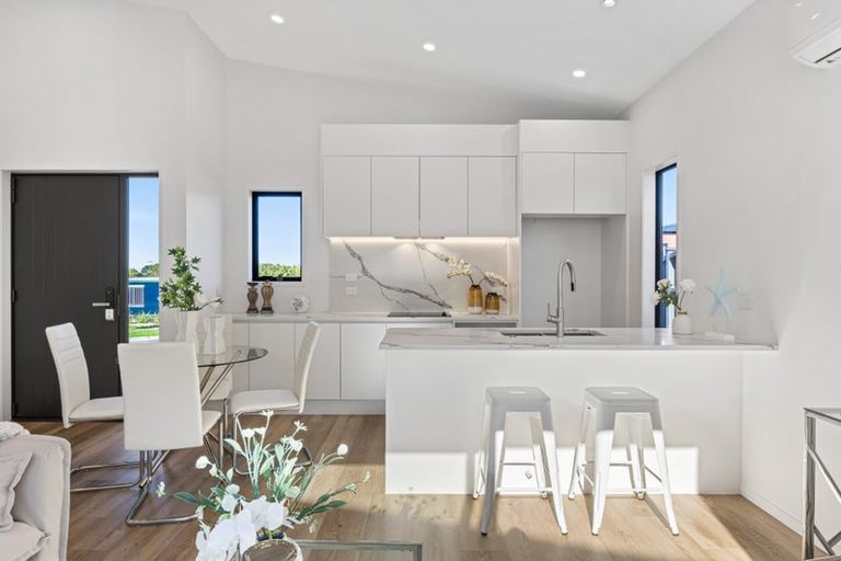 Photo of property in 6 Kapowai Way, Warkworth, 0985