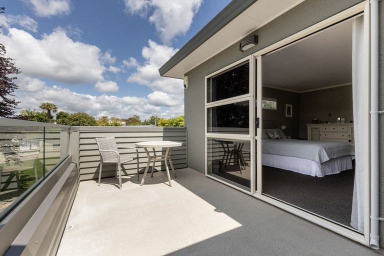 Photo of property in 23 Links View Drive, Omokoroa, 3114