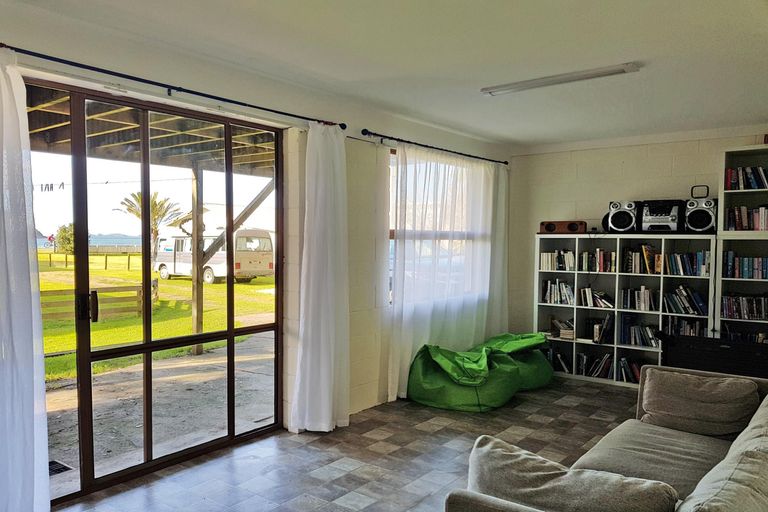 Photo of property in 171 Oakura Road, Oakura, Hikurangi, 0184