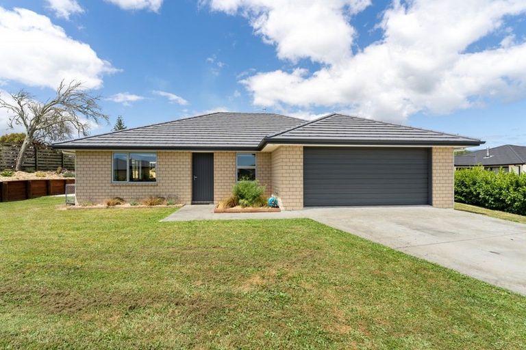 Photo of property in 7 Corbin Court, Ohau, 5570