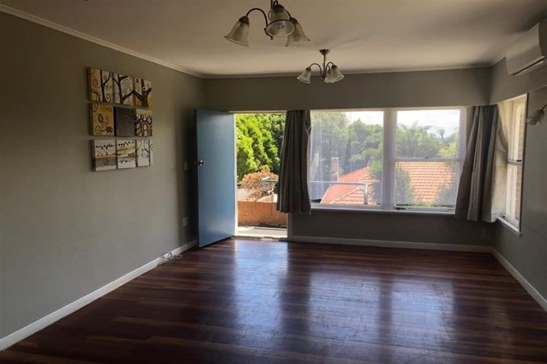 Photo of property in 272 Rodney Street, Wellsford, 0900