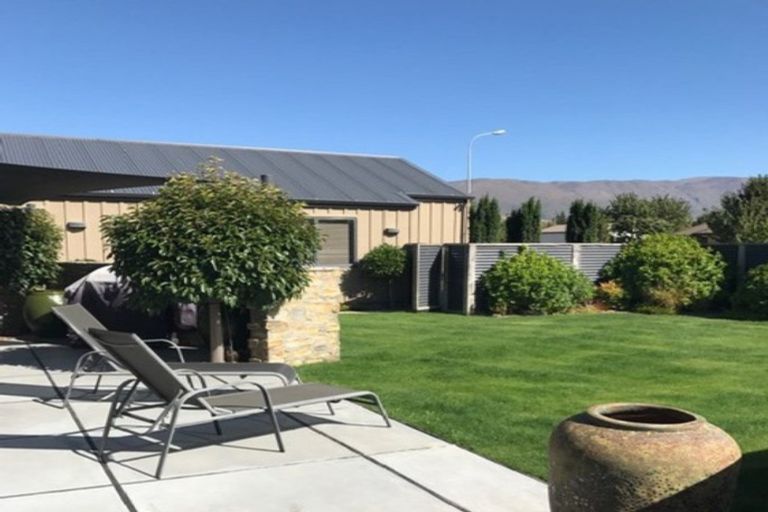 Photo of property in 15 Sunhaven Cove, Cromwell, 9310