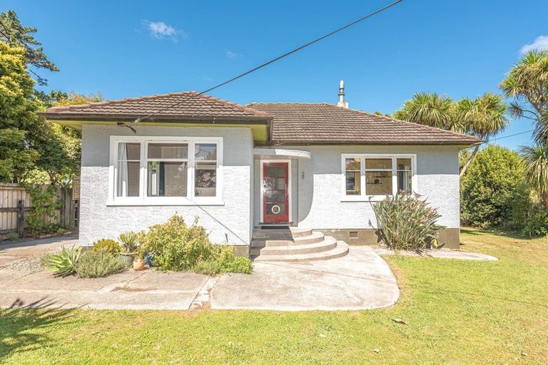 Photo of property in 18 Hutchison Crescent, Durie Hill, Whanganui, 4500