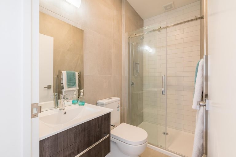 Photo of property in 72 Craigs Way, Hobsonville, Auckland, 0616