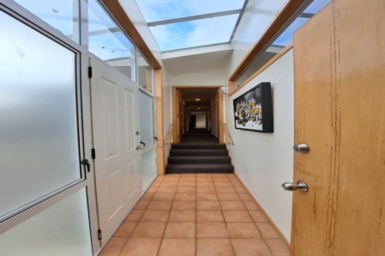 Photo of property in 50 Pendarves Street, New Plymouth, 4310