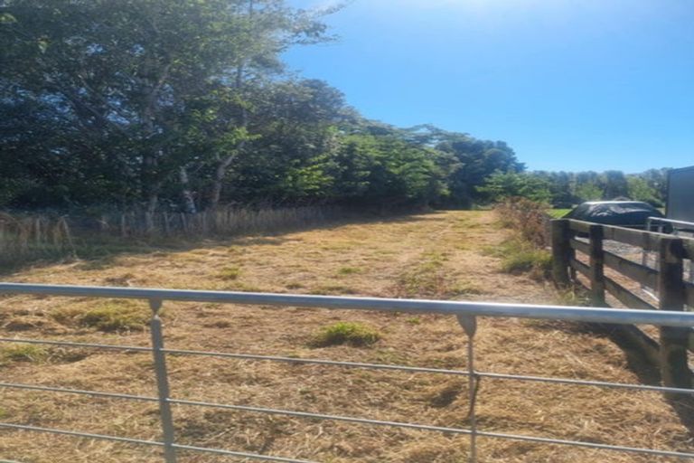 Photo of property in 46 Painua Road, Hokio Beach, Levin, 5571