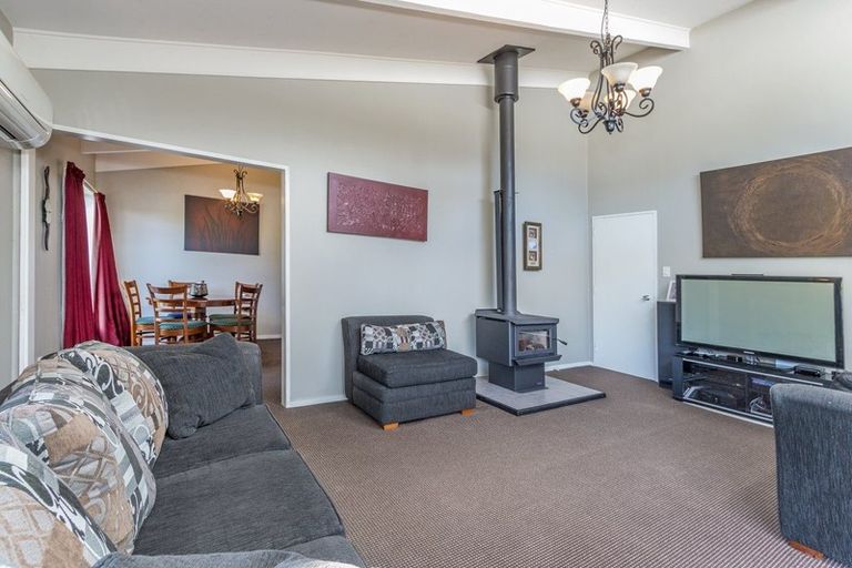 Photo of property in 38 Kimberley Street, Casebrook, Christchurch, 8051