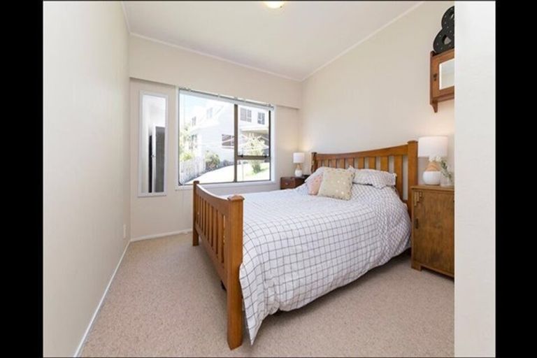 Photo of property in 1/85 Moore Street, Hillcrest, Auckland, 0627