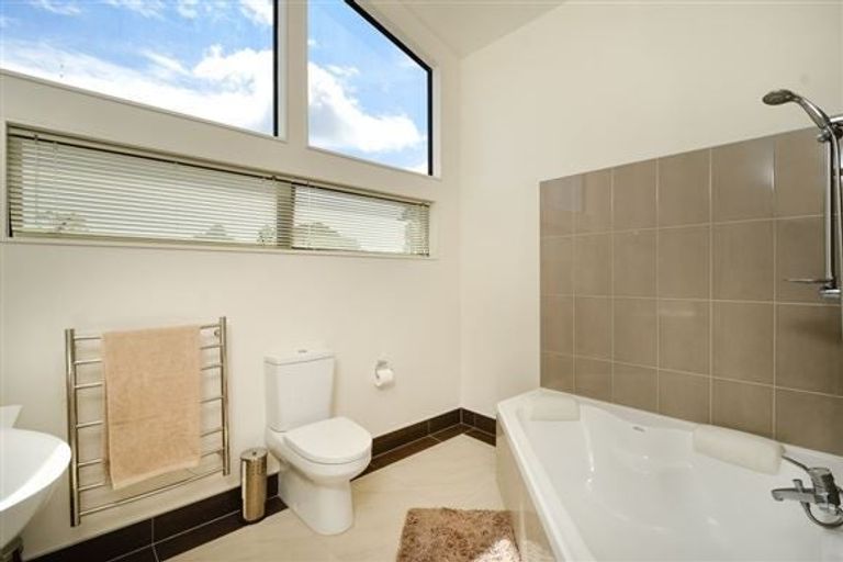 Photo of property in 9 Kauri Road, Whenuapai, Auckland, 0618