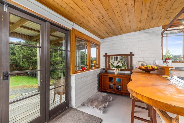 Photo of property in 1064 Pungaere Road, Waipapa, 0295