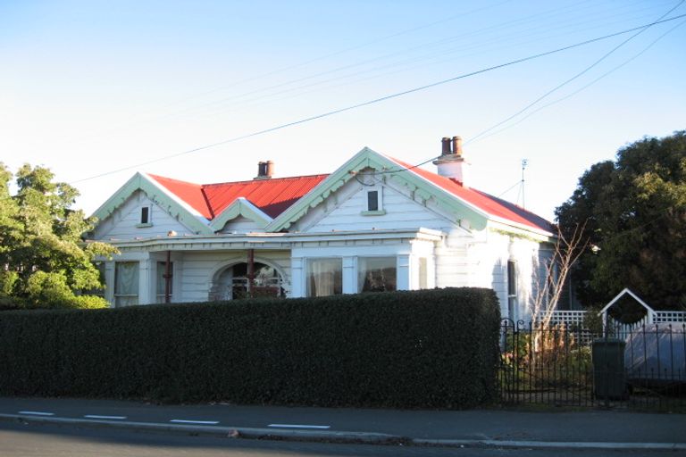 Photo of property in 77 Eglinton Road, Mornington, Dunedin, 9011