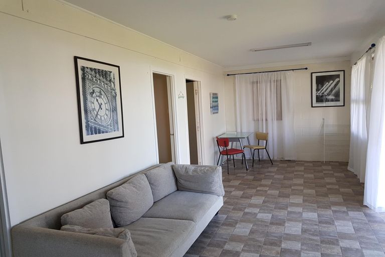 Photo of property in 171 Oakura Road, Oakura, Hikurangi, 0184