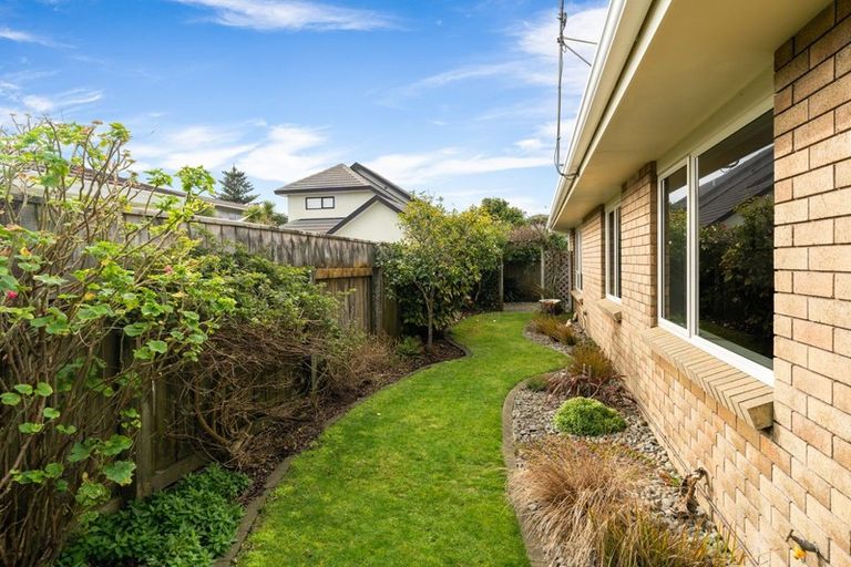 Photo of property in 8 Beach Haven Place, Paraparaumu Beach, Paraparaumu, 5032