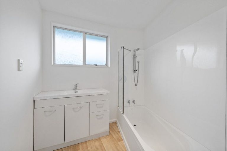 Photo of property in 3 Hartford Street, Burnside, Christchurch, 8053