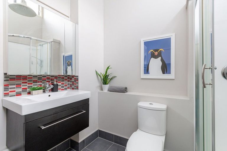 Photo of property in 2/55a Hepburn Street, Freemans Bay, Auckland, 1011