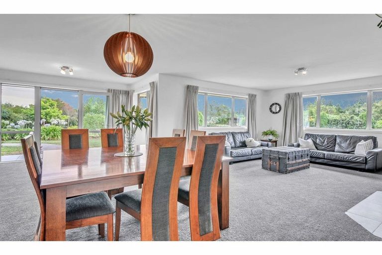 Photo of property in 17 Mclean Drive, Leithfield, Amberley, 7481