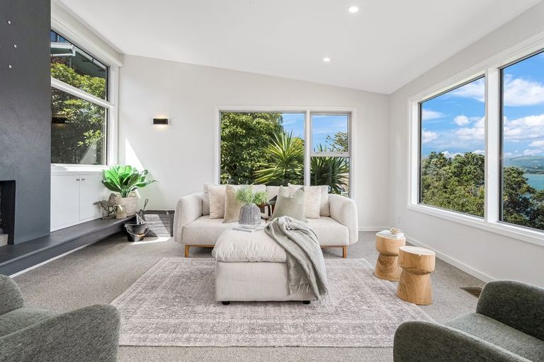 Photo of property in 40 Seaview Road, Paremata, Porirua, 5024