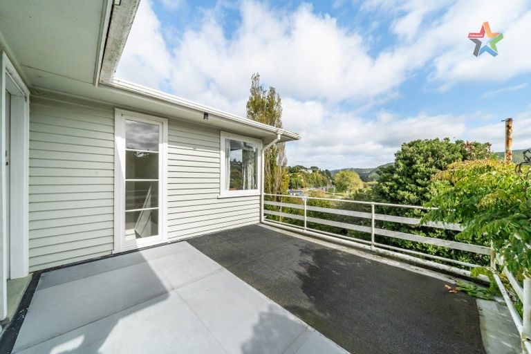Photo of property in 19 Thomas Street, Stokes Valley, Lower Hutt, 5019
