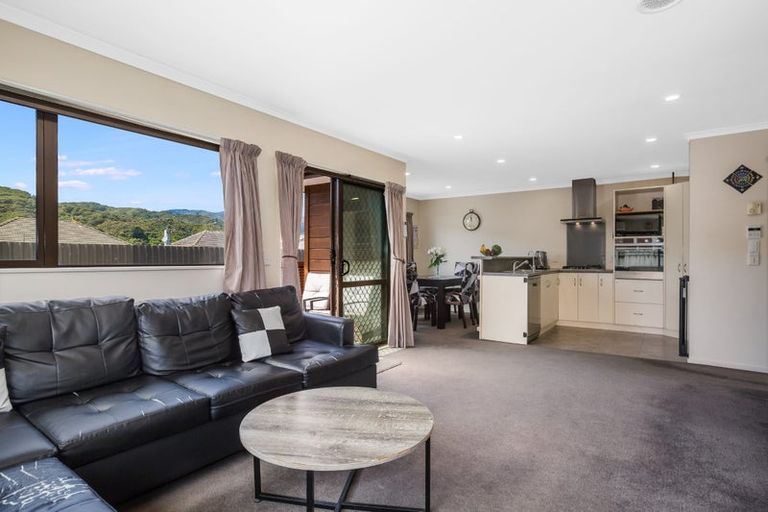 Photo of property in 13 Woodland Grove, Wainuiomata, Lower Hutt, 5014
