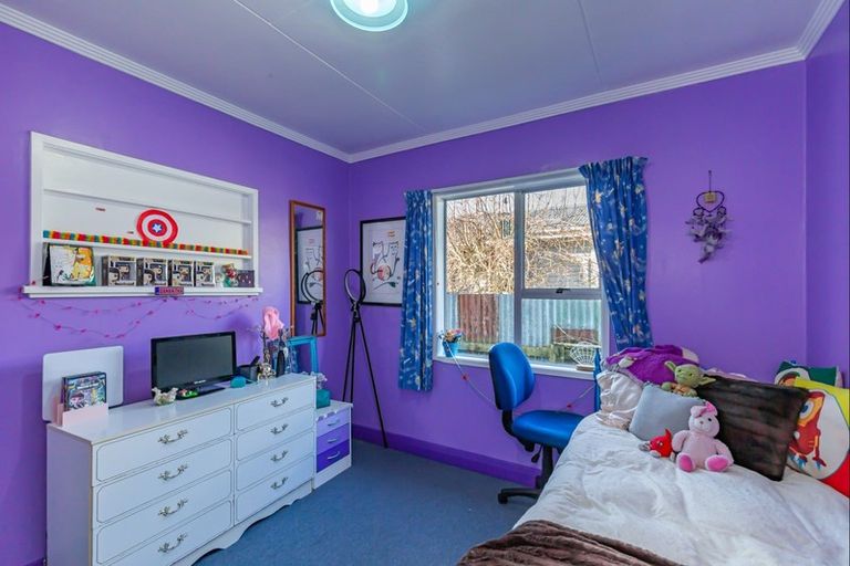 Photo of property in 39 Liverpool Street, Levin, 5510