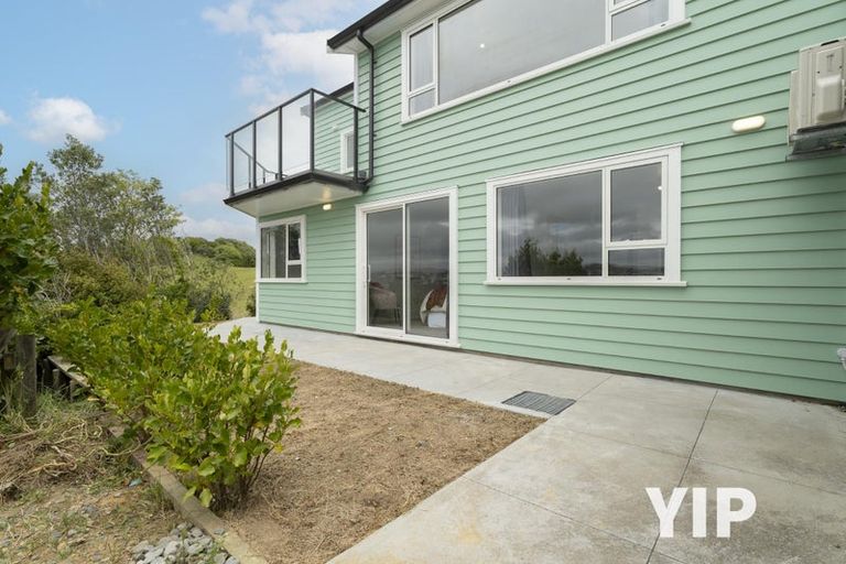 Photo of property in 4 Cunliffe Street, Johnsonville, Wellington, 6037