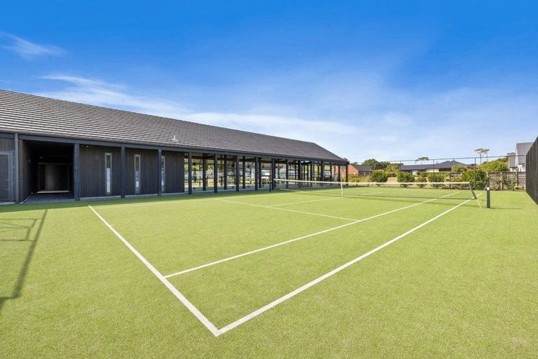 Photo of property in 10 Park Crescent, Mangawhai Heads, Mangawhai, 0505