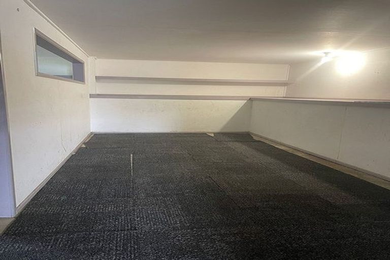 Photo of property in 3b View Road, Papakura, 2110