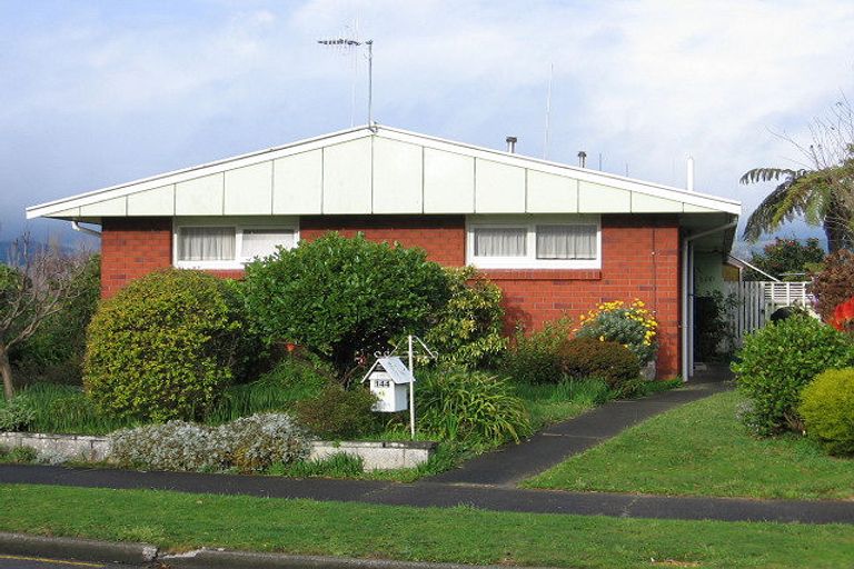 Photo of property in 144 Limbrick Street, Terrace End, Palmerston North, 4410