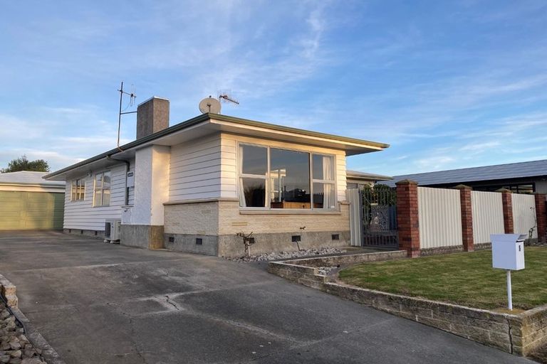 Photo of property in 5 Liverpool Crescent, Tamatea, Napier, 4112