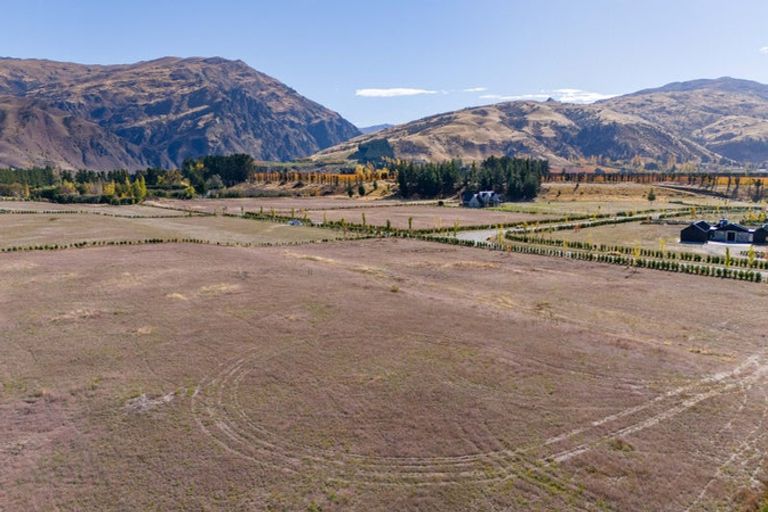 Photo of property in 76 Stone Drive, Cromwell, 9384