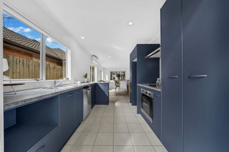 Photo of property in 24 Espalier Drive, Henderson, Auckland, 0612