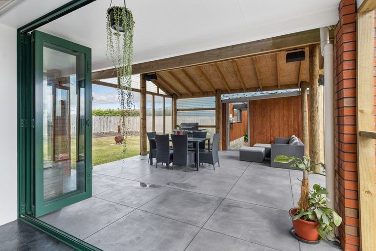 Photo of property in 211 Johns Road, Tariki, Inglewood, 4388