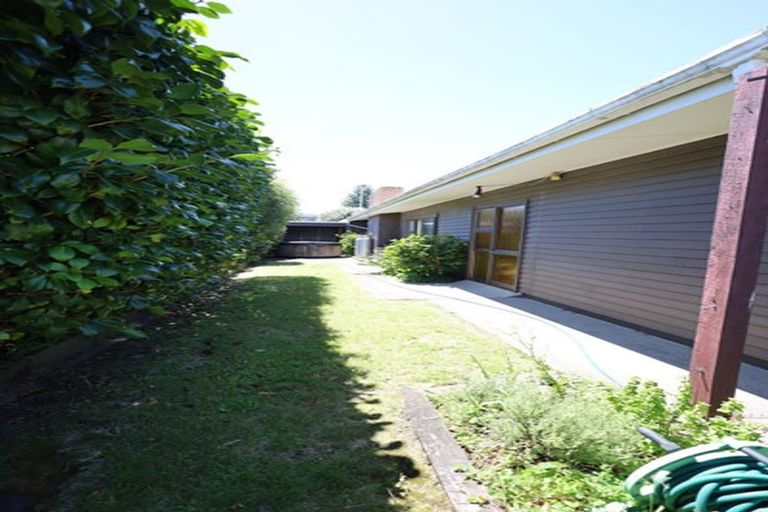 Photo of property in 16 Muricata Avenue, Mount Maunganui, 3116