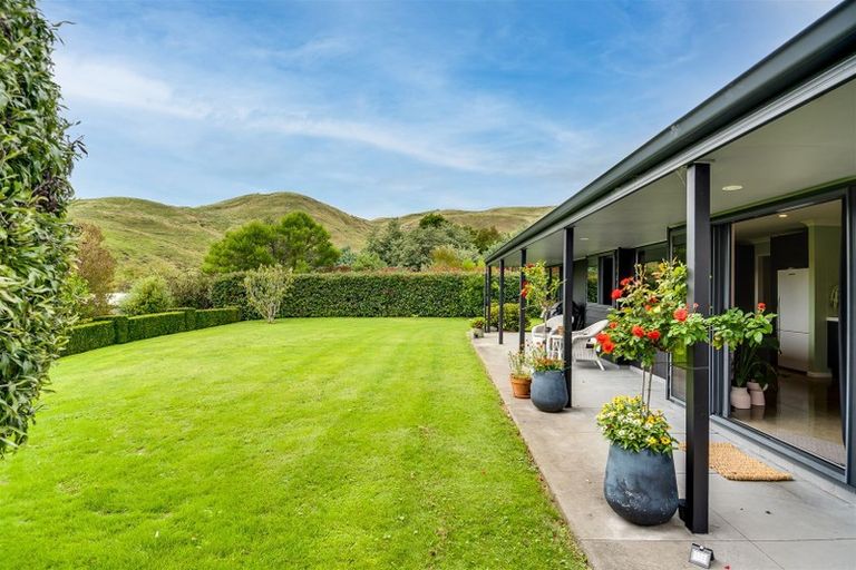 Photo of property in 813 Seafield Road, Puketapu, Napier, 4182