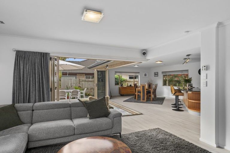 Photo of property in 22 Garvan Glen, Pyes Pa, Tauranga, 3112