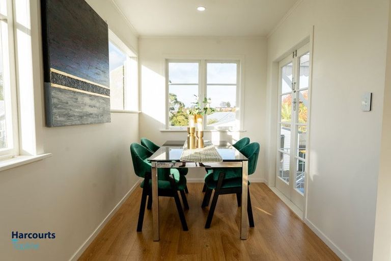 Photo of property in 96 Rosier Road, Glen Eden, Auckland, 0602