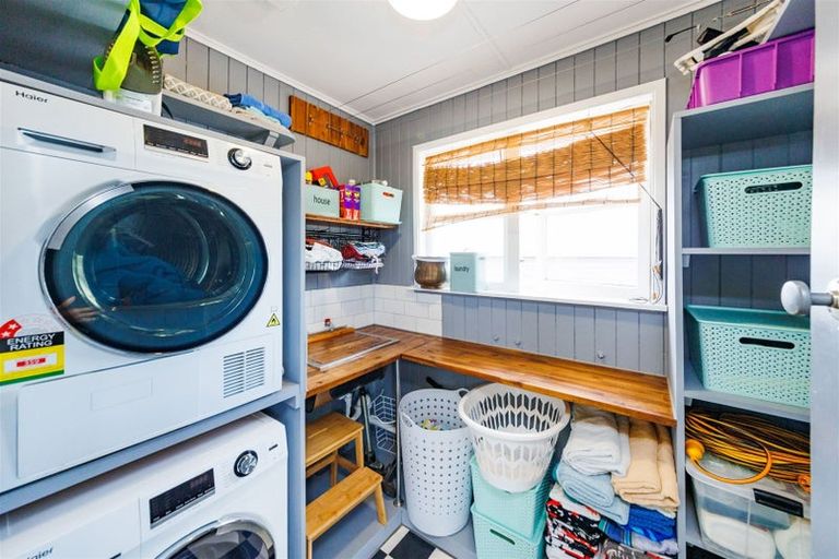 Photo of property in 59 Andrew Avenue, Roslyn, Palmerston North, 4414