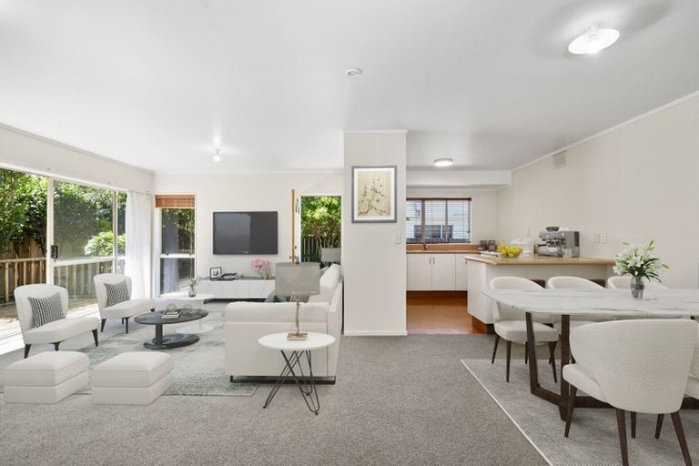 Photo of property in 2/15 Kotare Street, Hilltop, Taupo, 3330