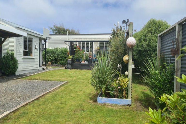 Photo of property in 11 Church Street, Riverton/aparima, Riverton, 9822