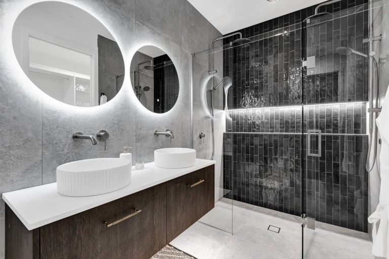 Photo of property in 54 Fernbrook Drive, Hurworth, New Plymouth, 4310