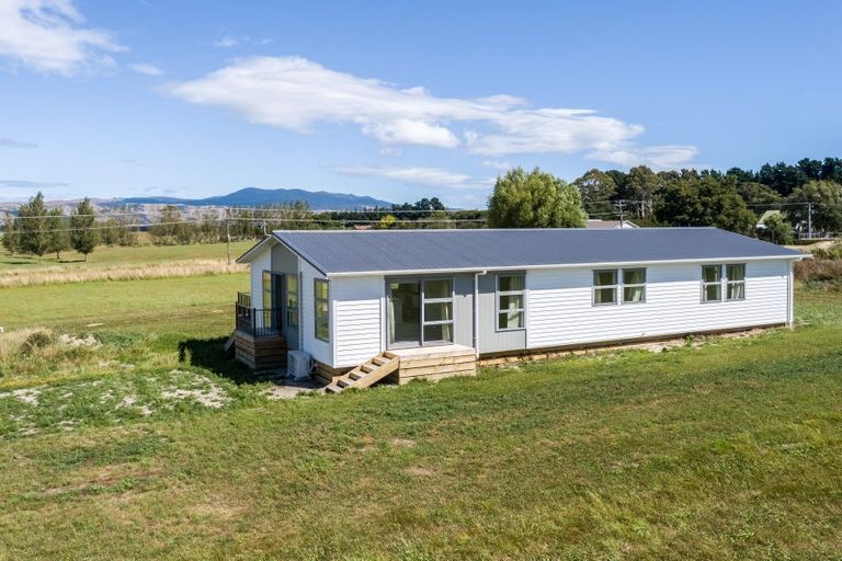 Photo of property in 968 Kahutara Road, Kahutara, Featherston, 5771
