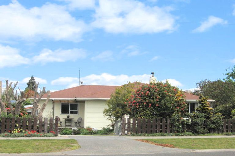 Photo of property in 3 Whakaipo Avenue, Taupo, 3330
