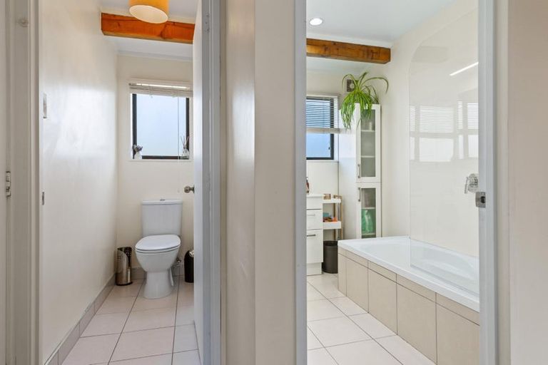 Photo of property in 1/29 Tirimoana Road, Te Atatu South, Auckland, 0602