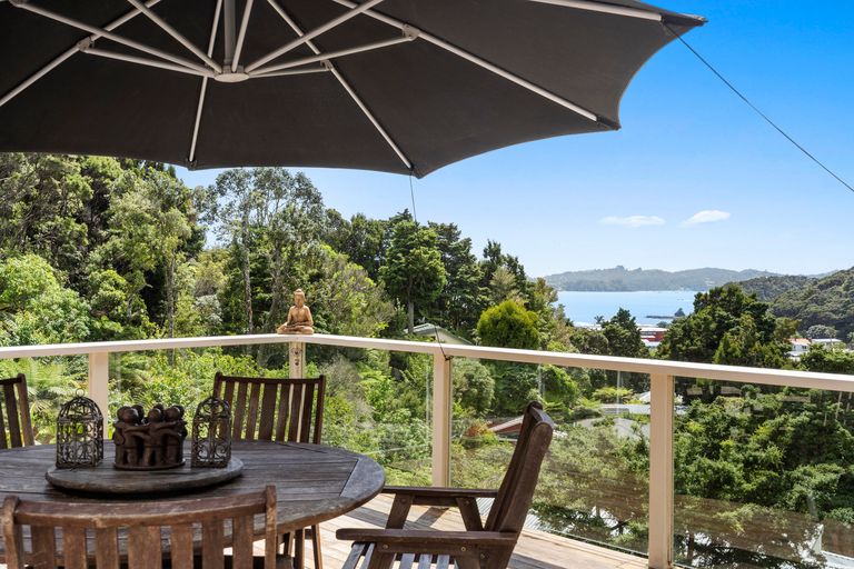 Photo of property in 52 Kings Road, Paihia, 0200