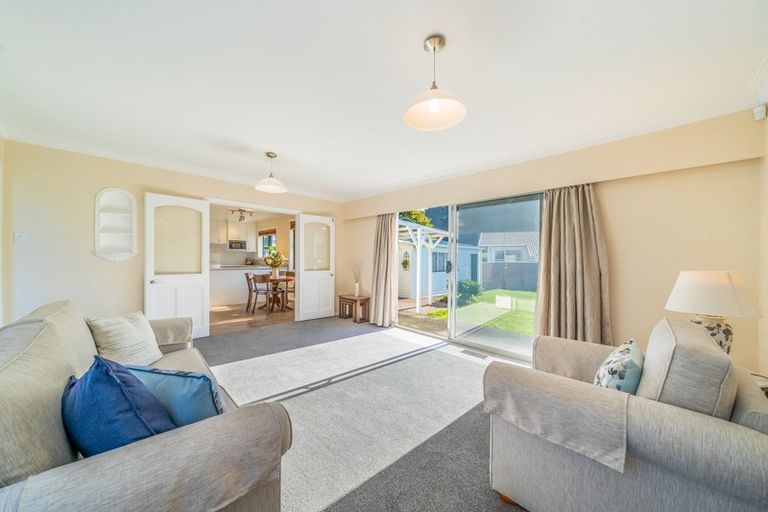 Photo of property in 59 Holdsworth Avenue, Trentham, Upper Hutt, 5018