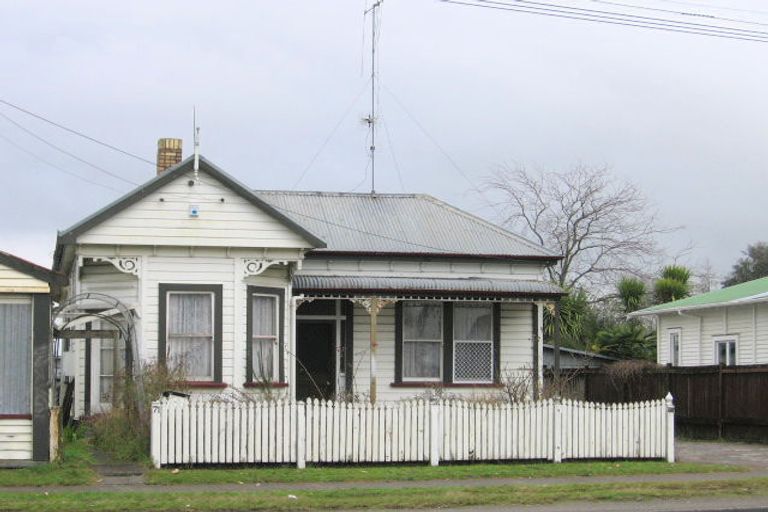 Photo of property in 73 Avalon Drive, Nawton, Hamilton, 3200