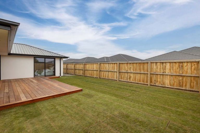 Photo of property in 118 Northmoor Boulevard, Rolleston, 7615